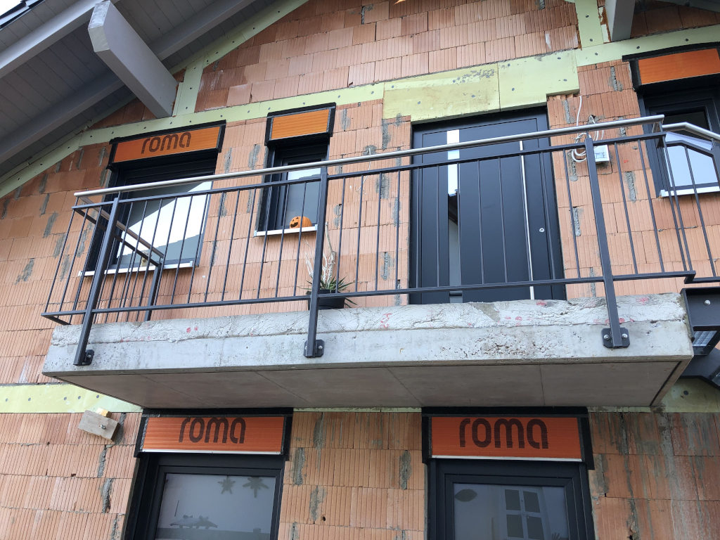 Geländer aussen 04 06