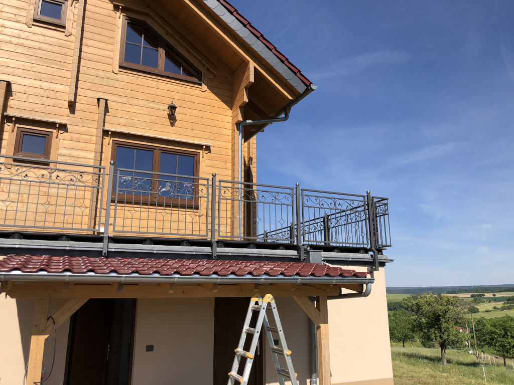 Geländer aussen 08 03