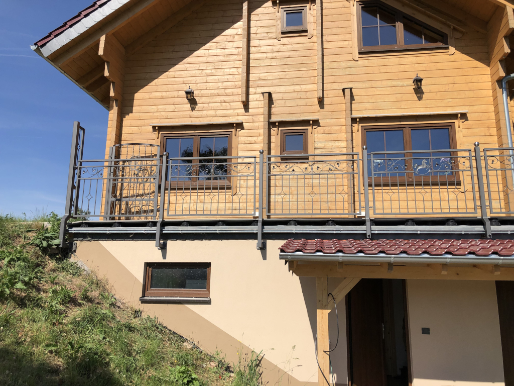 Geländer aussen 08 04