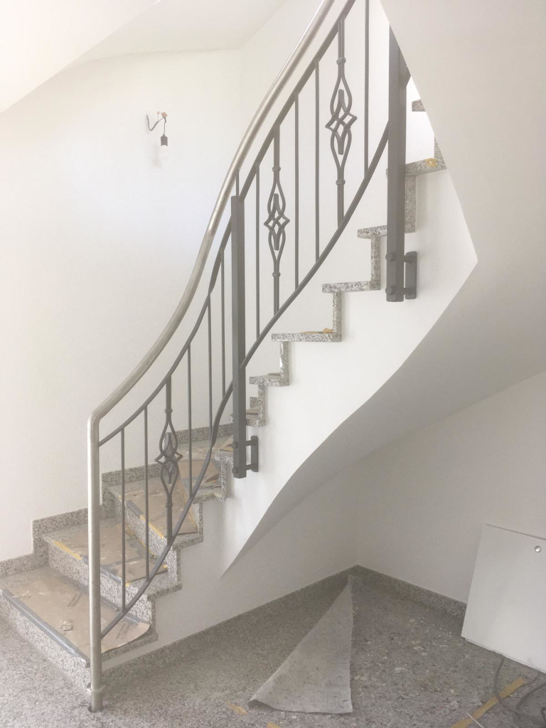 Geländer innen 01 07